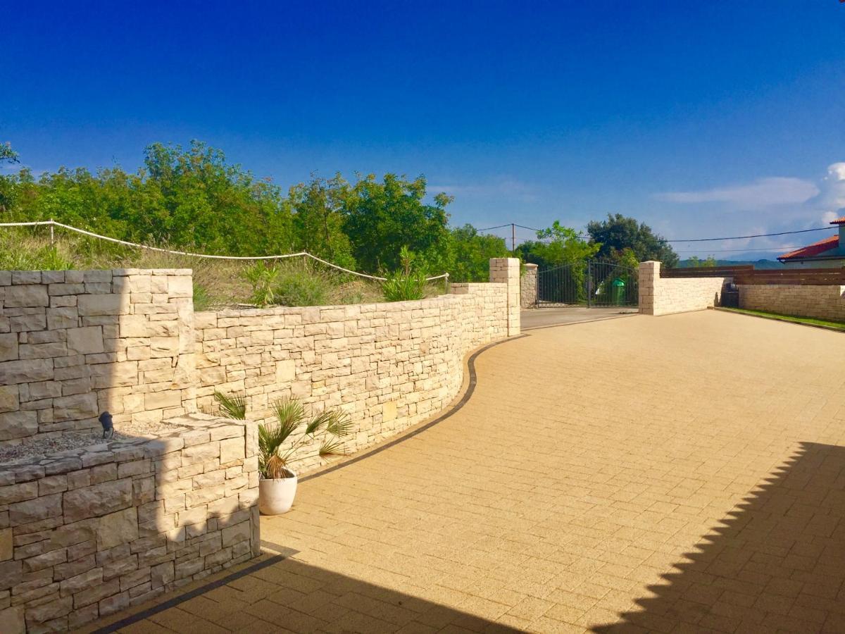 Luxury Panorama Vila With Amazing Seaview In Gondolici 7 Km From Rabac 拉宾 外观 照片
